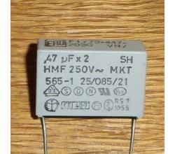 X2- Kondensator 0,47uF250V AC MKT ( F 1775 - 447 )